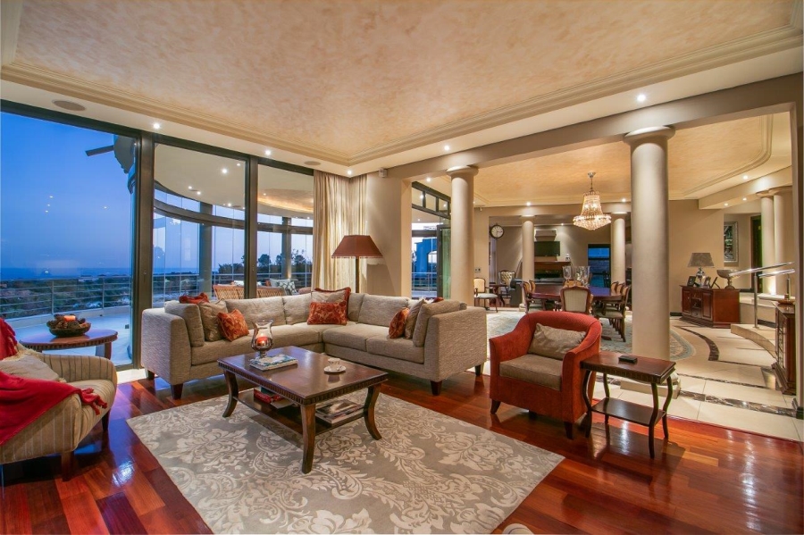 5 Bedroom Property for Sale in Pezula Golf Estate Western Cape